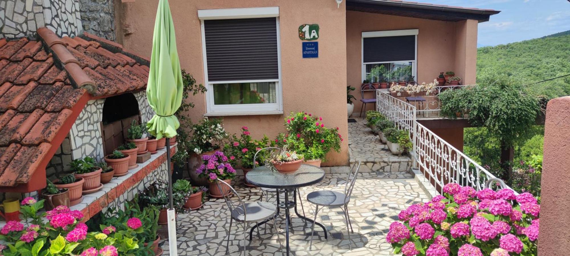 Appartamento Rajski Vrt *